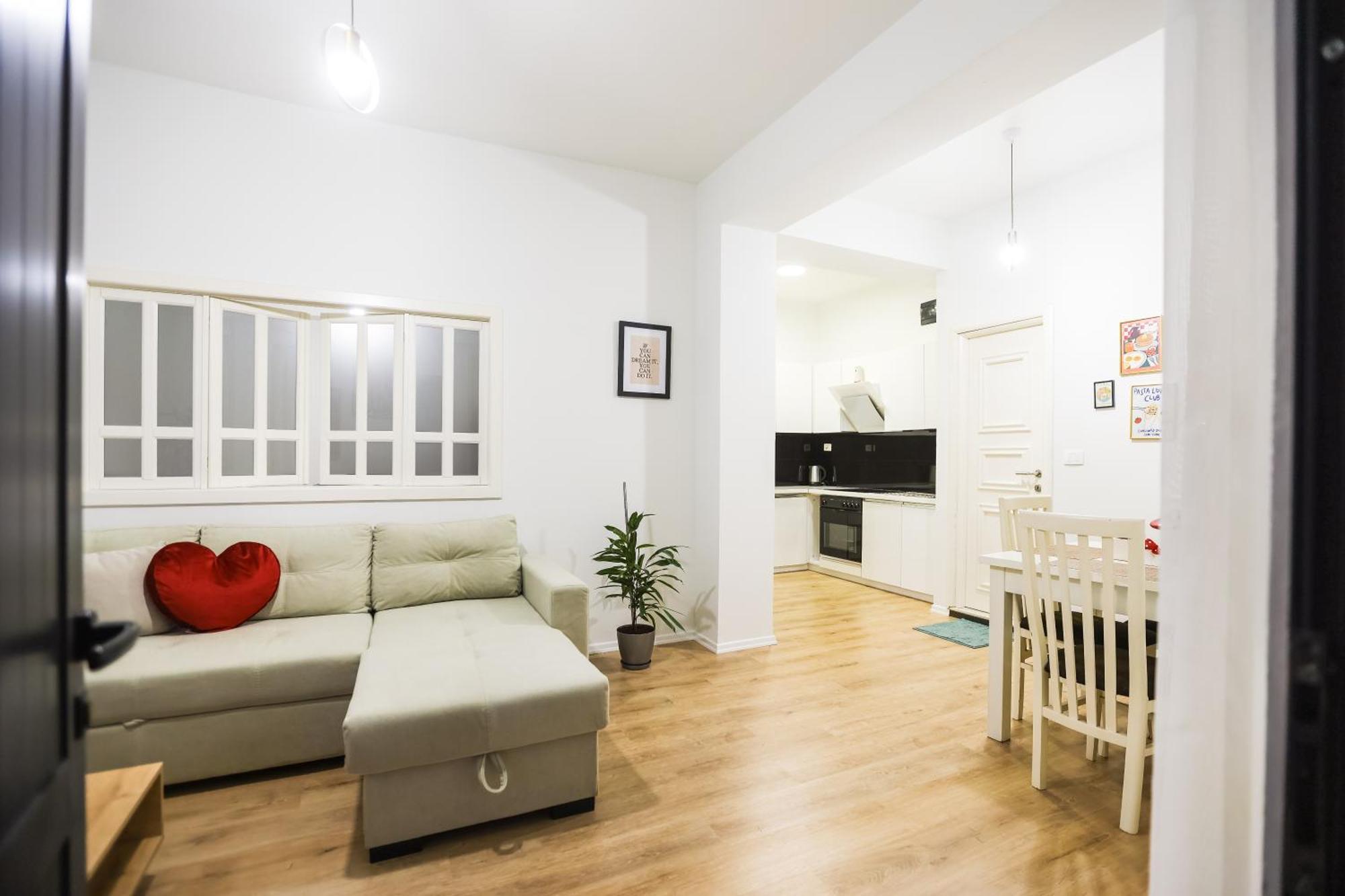 At Bazaar Central Apartment Tiran Dış mekan fotoğraf