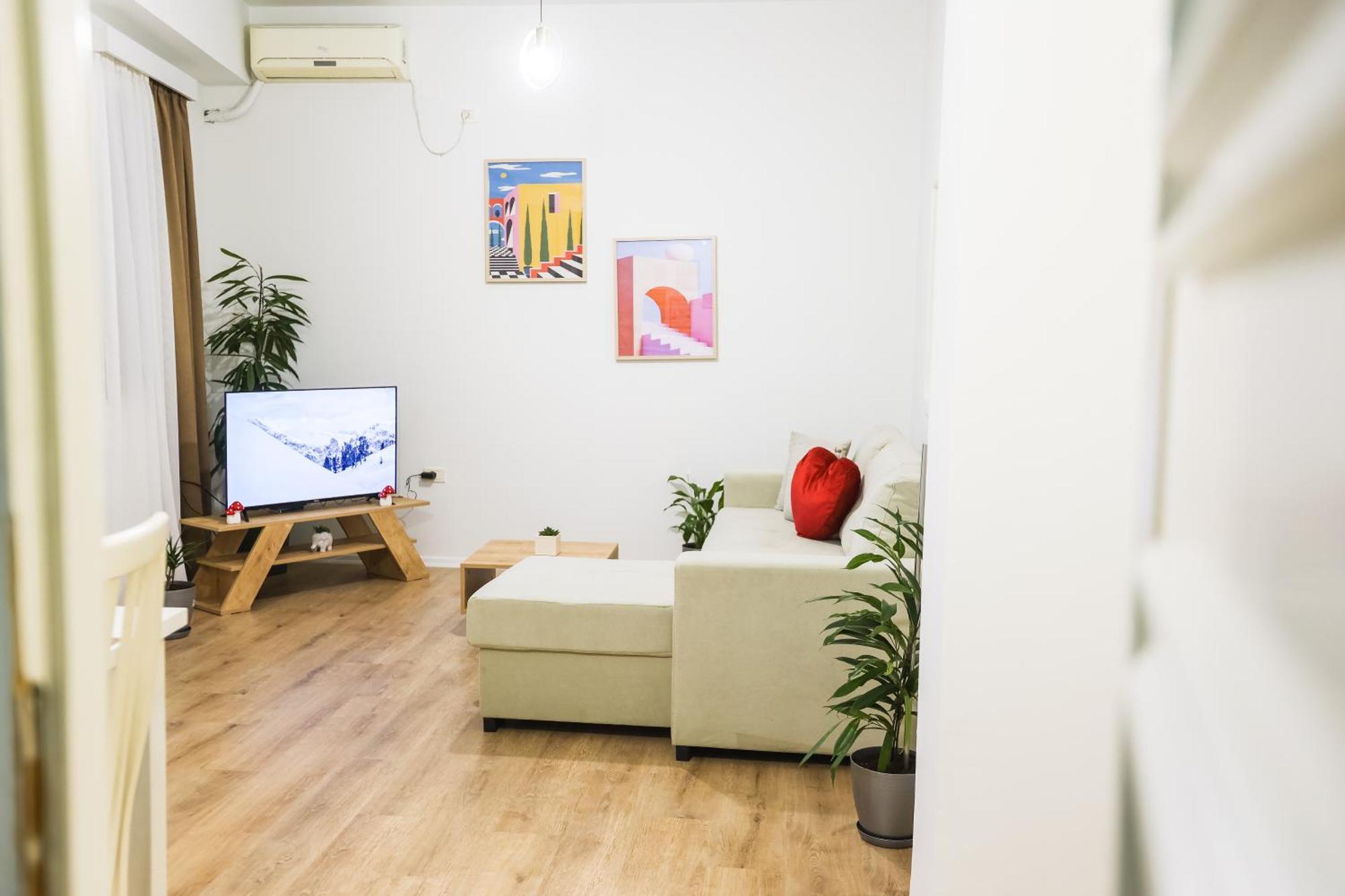 At Bazaar Central Apartment Tiran Dış mekan fotoğraf
